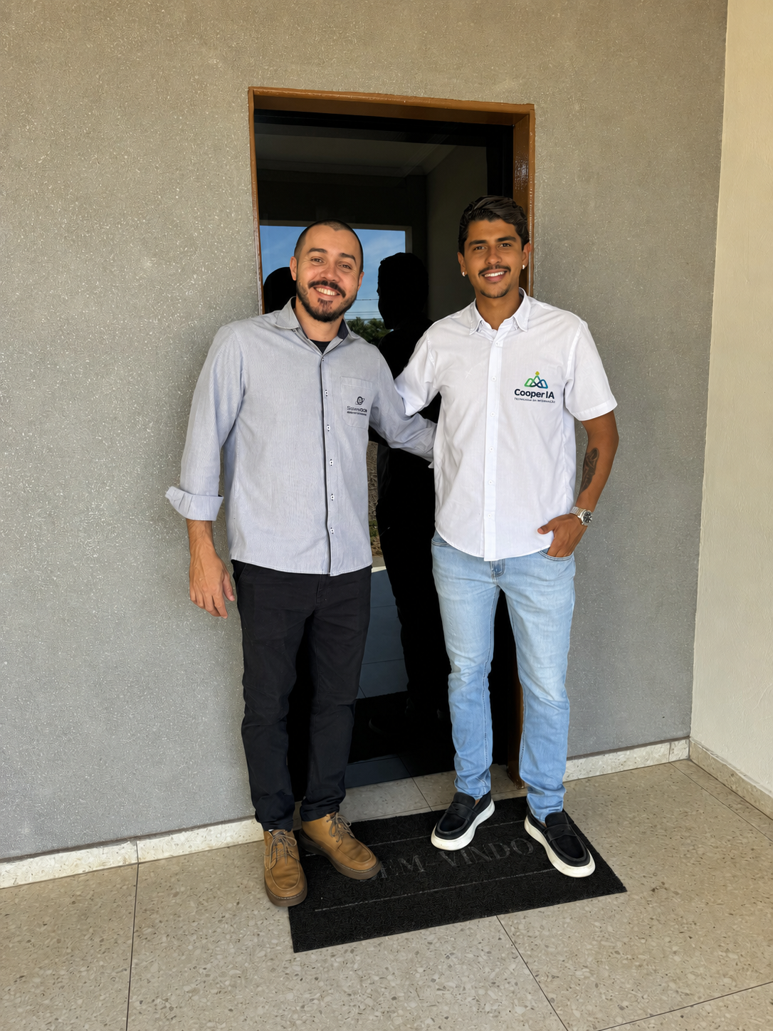 Time da Cooper IA atuando de forma colaborativa em projetos de tecnologia